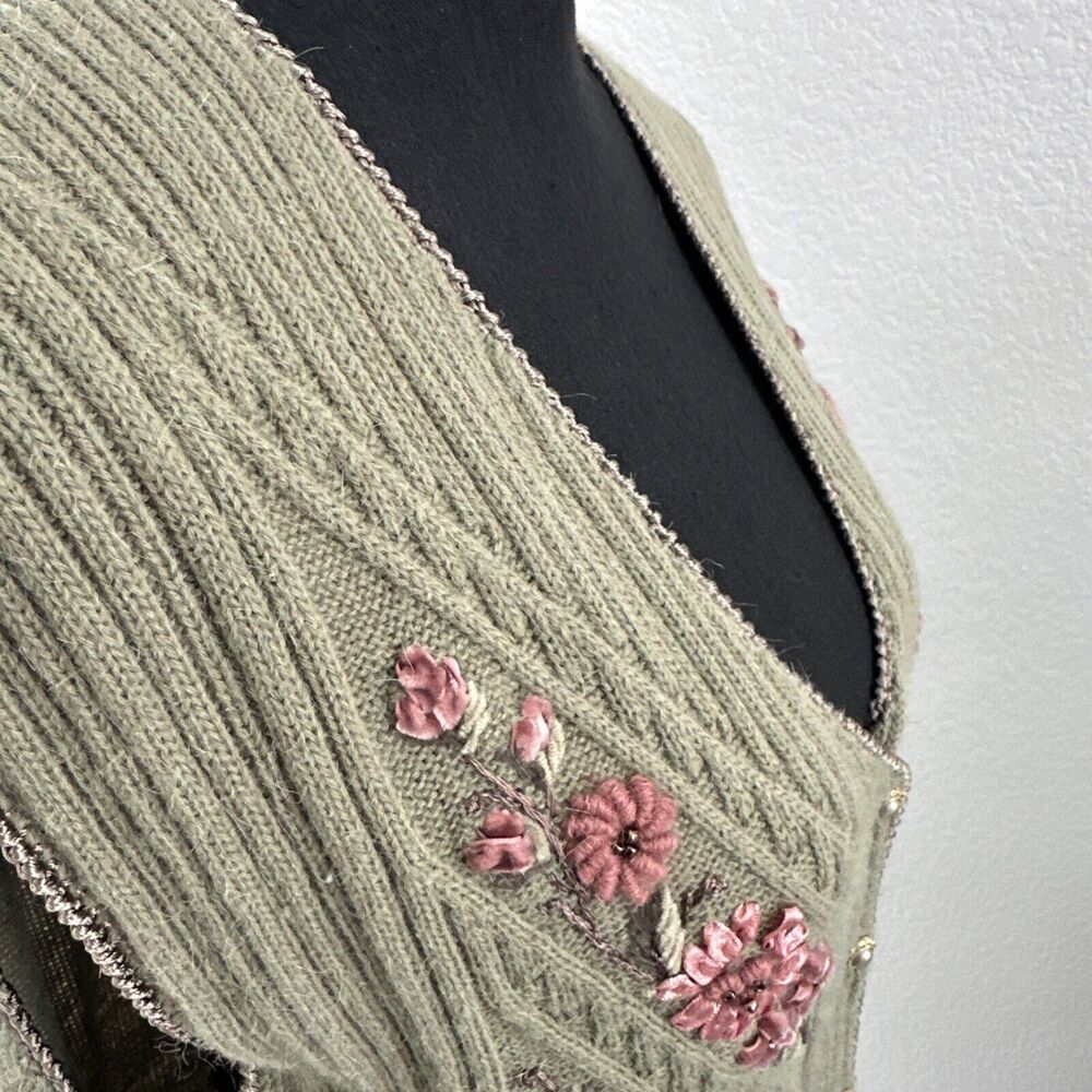 Koret Vintage Sweater Vest Women’s Size Large Green Flower Floral Acrylic Nylon - Picture 8 of 14